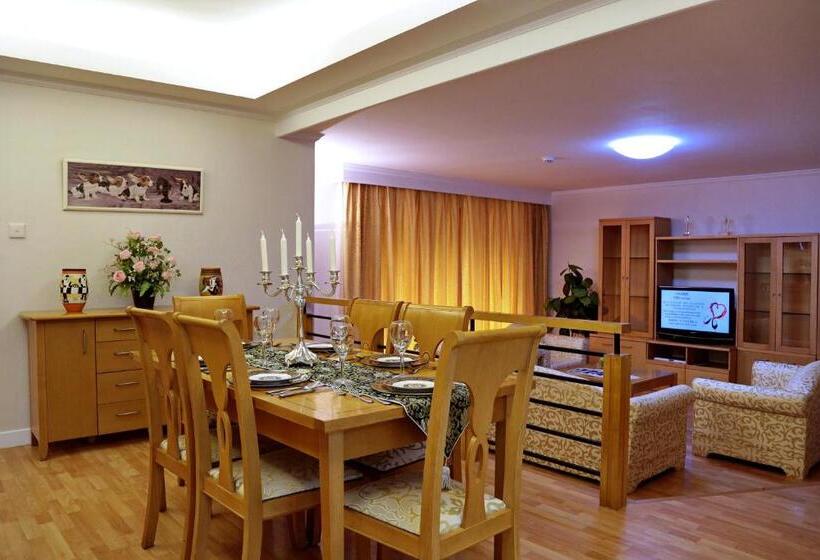 آپارتمان 2 خوابه, Lido Apartment