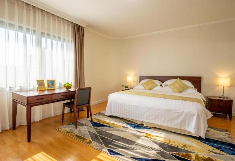 آپارتمان دلوکس 3 خوابه, Lido Apartment