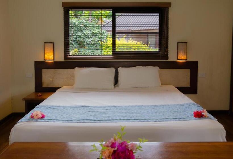 Бунгало Стандарт, Mana Island Resort & Spa   Fiji