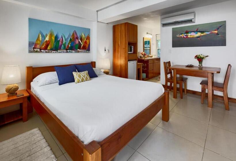 Номер Стандарт, Weezie S Ocean Front Hotel And Garden Cottages