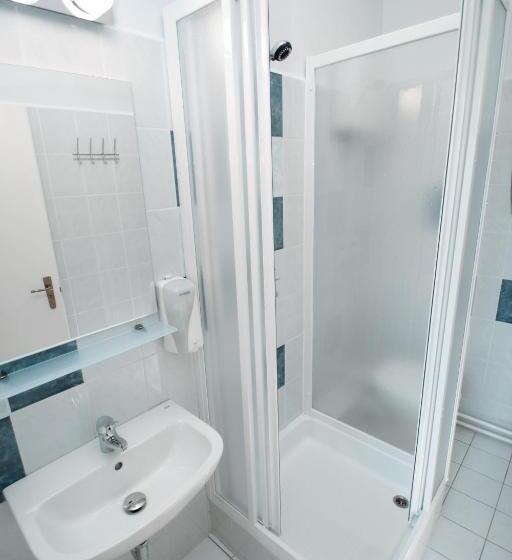 Номер Стандарт Трехместный, Aquilo Hotel Panoráma