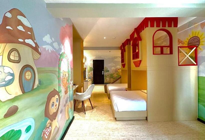 Тематический Семейный Номер, The Singhasari Resort Batu