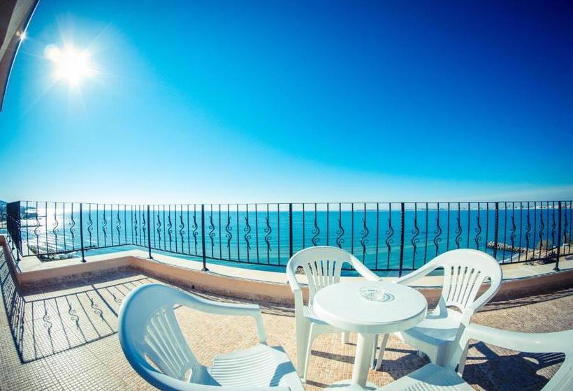Апартаменты 2 Спальни Боковой Вид на Море, Premier Fort Sands Resort   Full Board