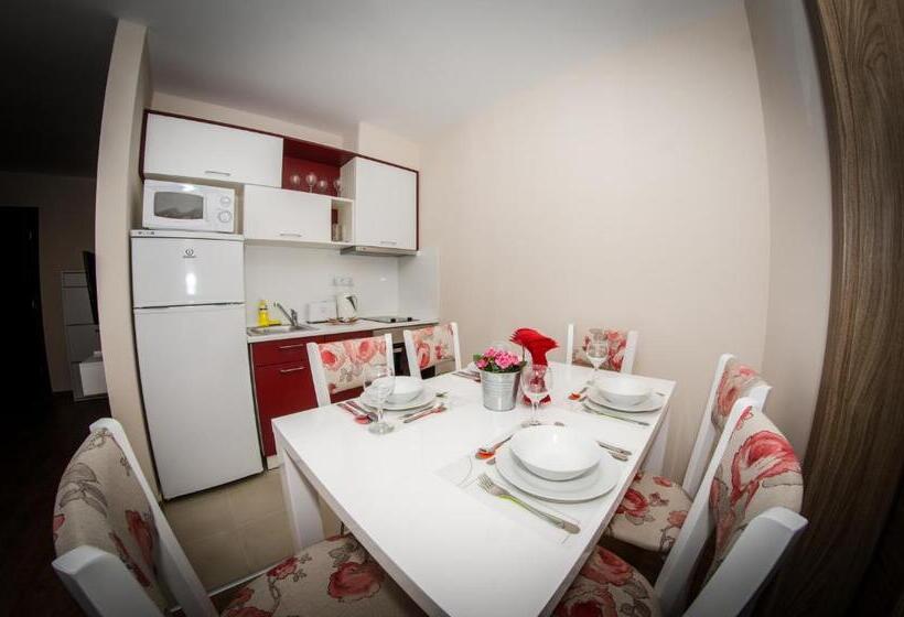 דירת 2 חדרי שינה בצד עם נוף לים, Premier Fort Sands Resort   Full Board