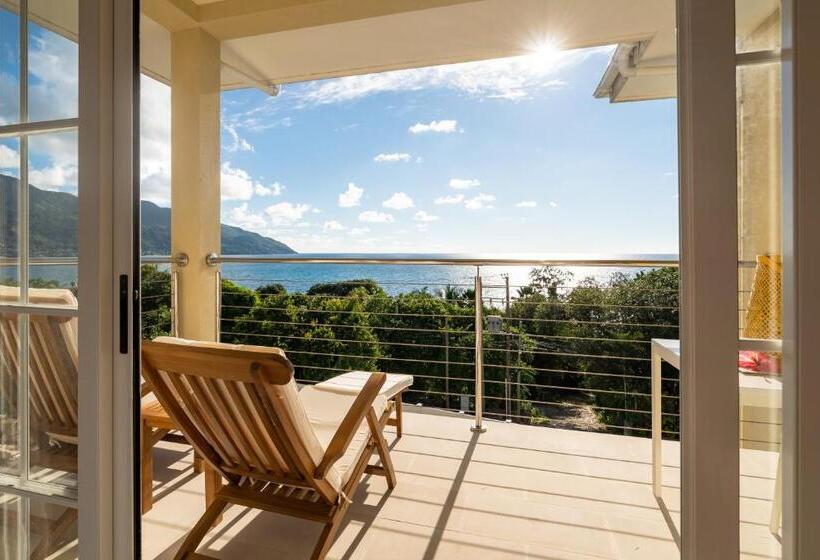اتاق استاندارد با بالکن و چشم‌انداز دریا, Villa Panoramic Seaview