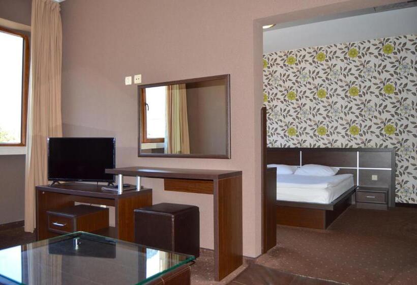 산전망 주니어 스위트, Hemus Hotel   Vratza