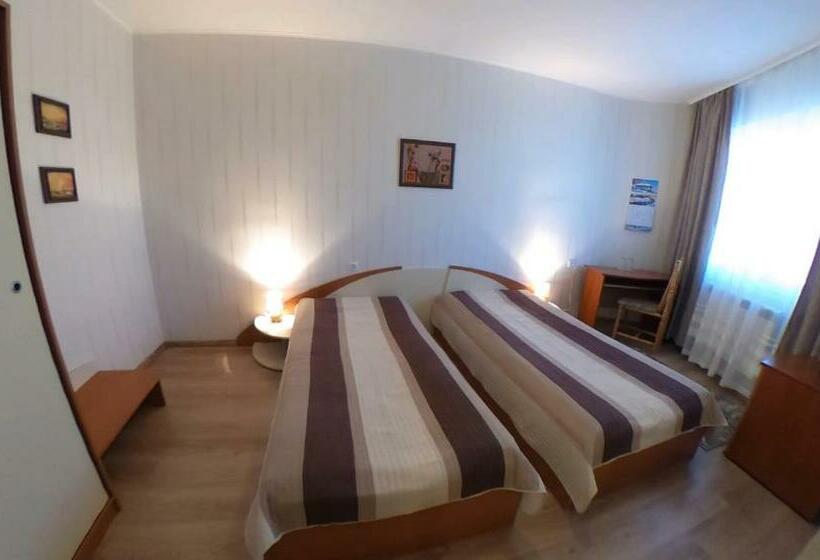 스탠다드 룸, Family Hotel Accent