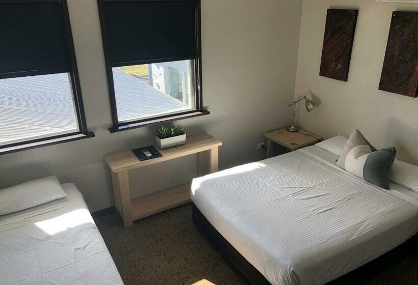 Family Suite, Crossroads Hotel Liverpool