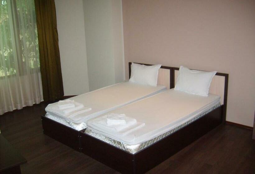 스탠다드 룸, Trakart Residence