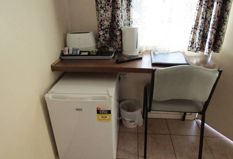 اتاق استاندارد یک نفره, Twin City Motor Inn