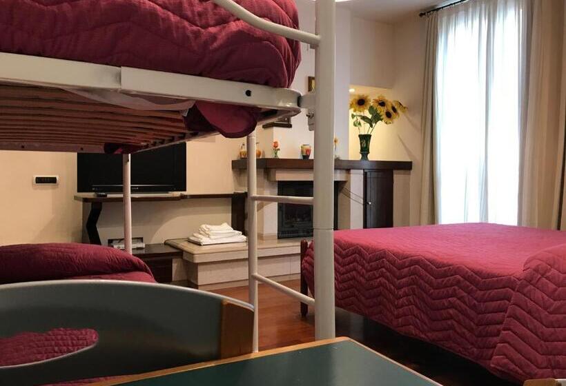 Deluxe 4 Pers. Værelse, B&b Patrizio