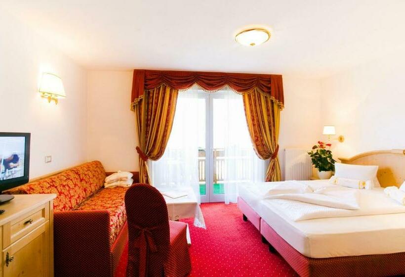 带阳台的高级房间, Adults Only Hotel Grafenstein