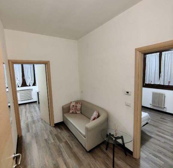 Четырехместный Номер Стандарт, Albergo Baffo