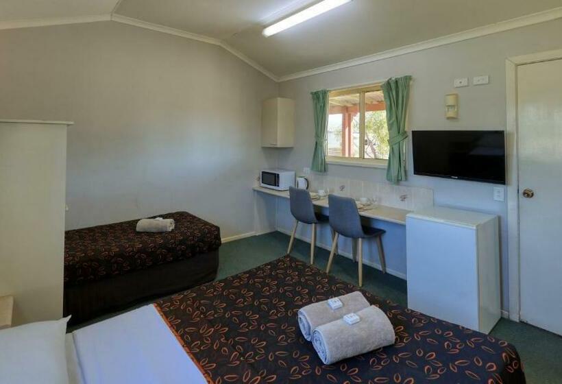 Quarto Estandar, Matilda Motel