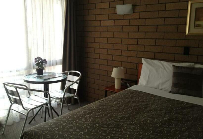 Номер Стандарт, Rippleside Park Motor Inn