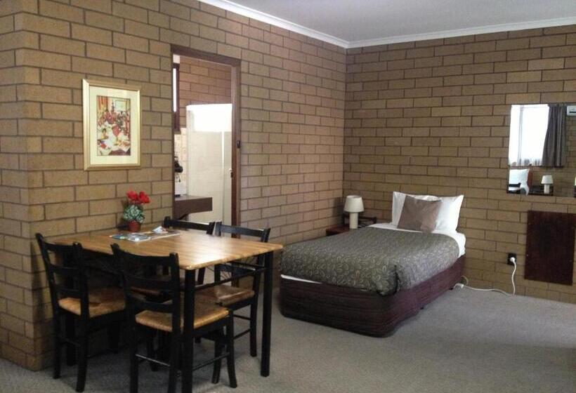 ファミリールーム, Rippleside Park Motor Inn