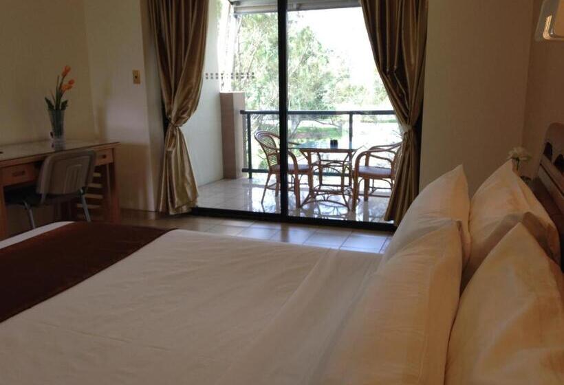 חדר סטנדרט עם מיטת קינג, Novena Palms Motel