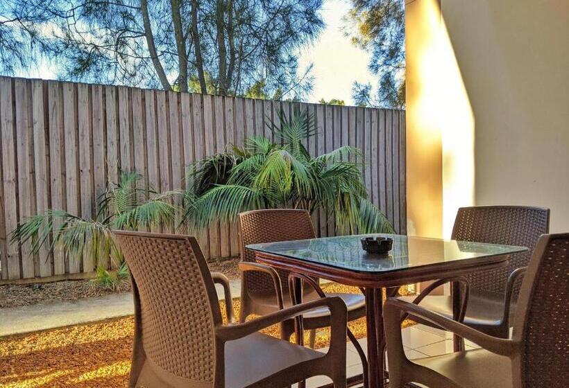 장애인을 위한 킹사이즈 침대 스탠다드 룸, Novena Palms Motel
