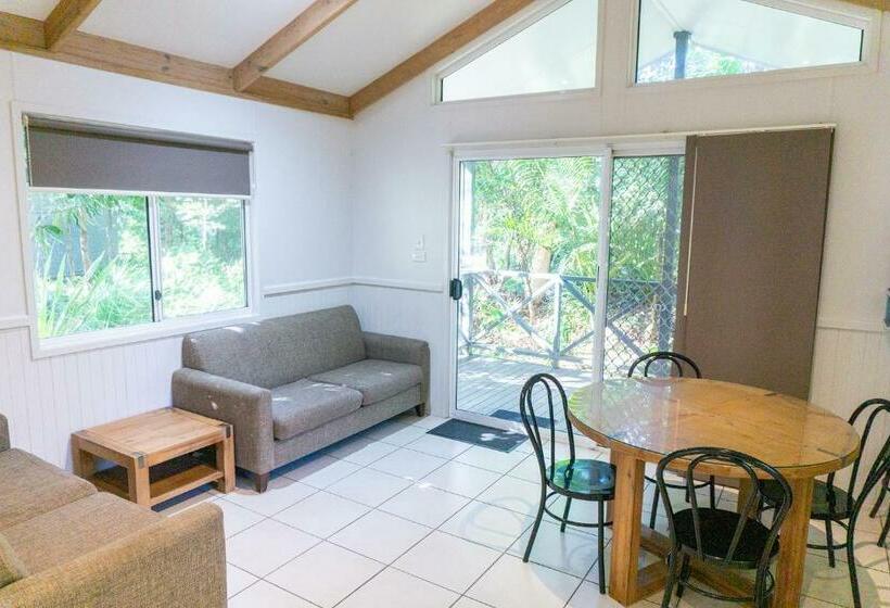 Вилла 2 Спальни, Fingal Bay Holiday Park