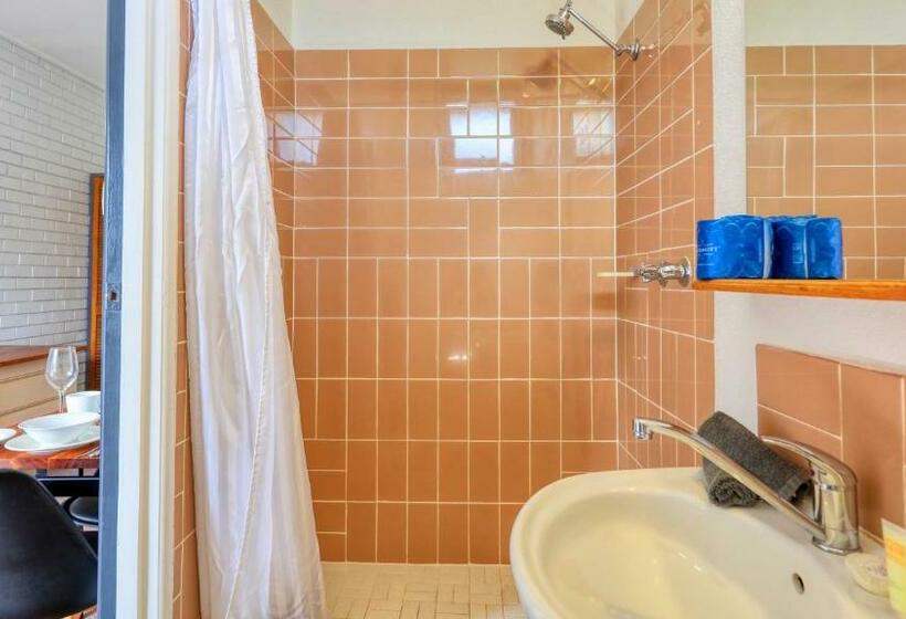 Номер Стандарт, Sun Centre Motel