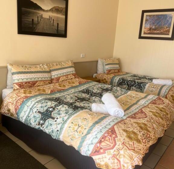 Номер Стандартный Кровать Куин, Woodmans Hill Motel