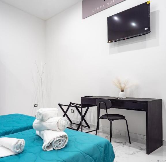 غرفة قياسية, Laura Suite