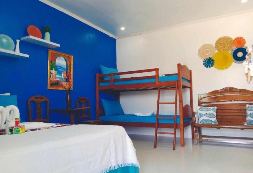 اتاق استاندارد چهار تخته, Villa Consuelo Pagudpud