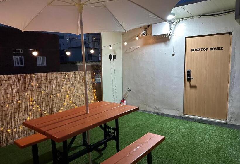 غرفة عائلية, Choryang Mumum 202