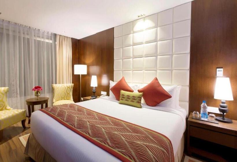 스탠다드 룸 킹사이즈 침대, The Ananda Kufri, Shimla