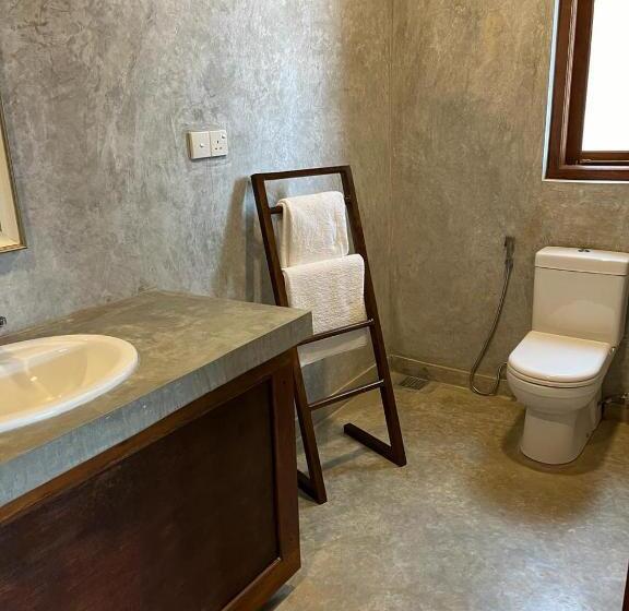 اتاق استاندارد با بالکن, Par 5 Golf Villa