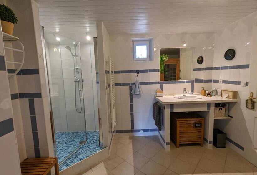 Standard room with outdoor bath, Alix Au Pays Des Pierres Dorées