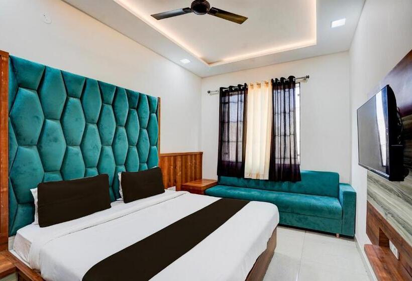 Quarto Triplo Clássico, Fabhotel Smr