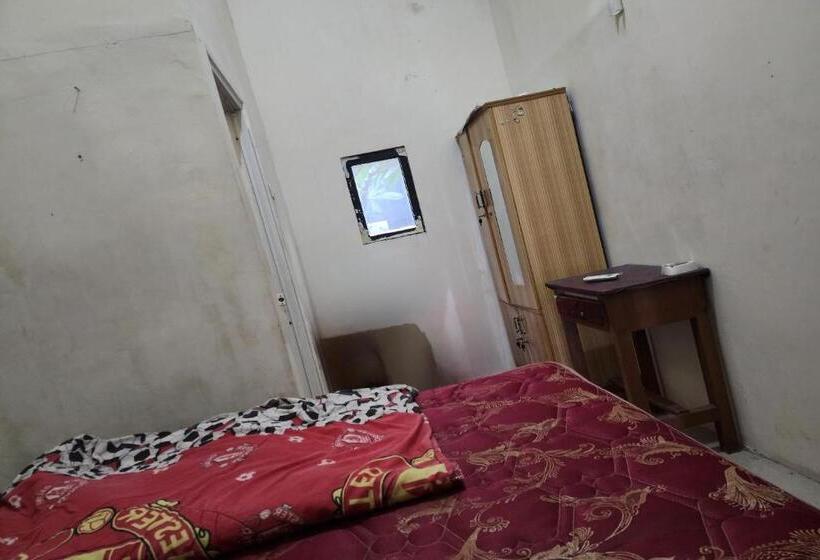Quarto Estandar Cama King, Oyo 93865 Dv Homestay Syariah Kupang