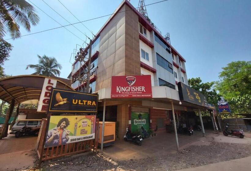 共用房间的床, Suja Krishna Residency