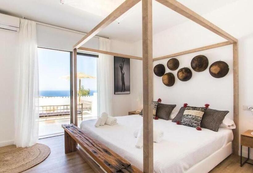 اتاق استاندارد با بالکن و چشم‌انداز دریا, Victoria Sunset Suites