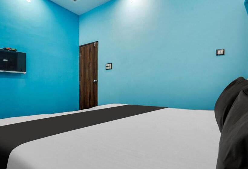 Трехместный Номер Классика, Oyo Hotel Sai Sarkar Inn