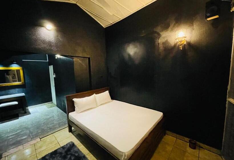 Номер Стандарт, Dreamshadow Hotels