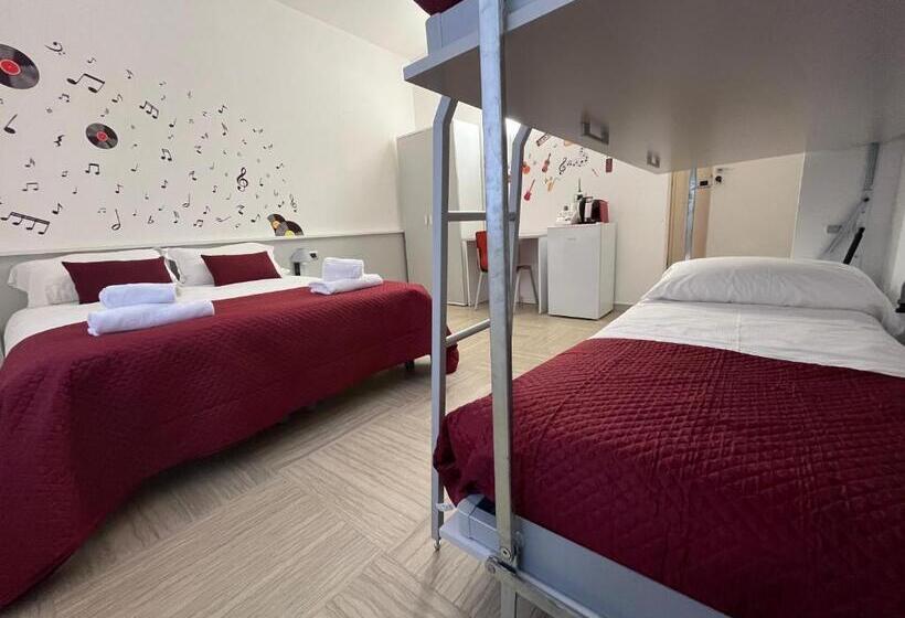 اتاق لوکس, La Lirica Rooms