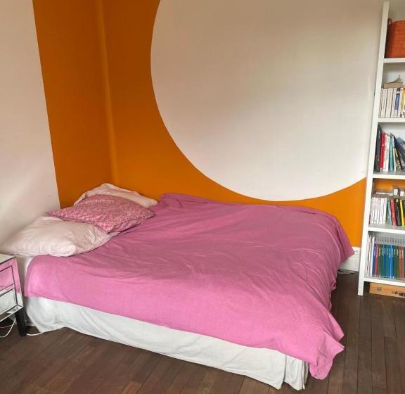 Номер Стандарт Вид на Сад, Guest Room In A Green Setting