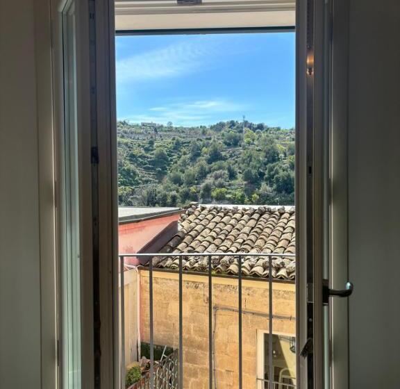 اتاق استاندارد, L  Antico Borgo Ibla