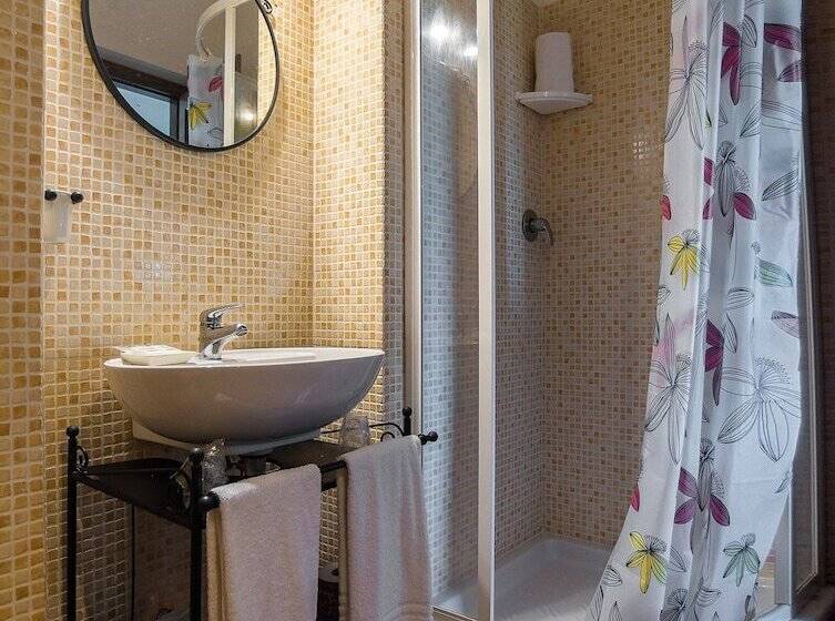 수피리어 룸, B&b 8380