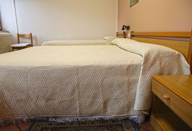 Номер Стандарт Трехместный, Albergo Gusmeroli
