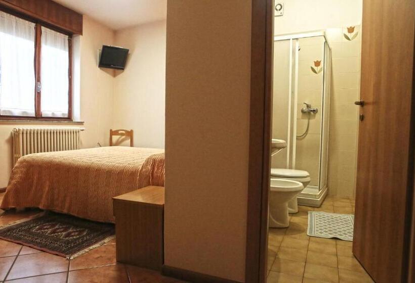 Номер Стандарт Вид на Горы, Albergo Gusmeroli