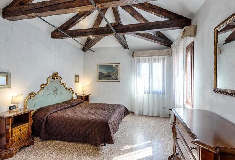 Quarto Triplo Standart, Guerrato