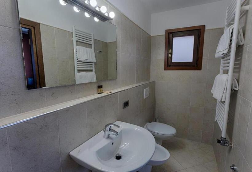 Quarto Quádruplo Standard, Guerrato