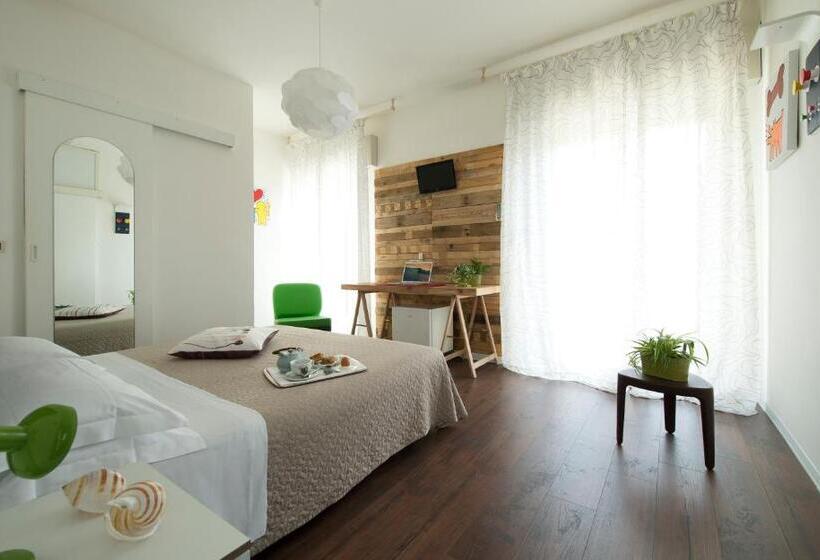 标准间带阳台, Nice Hotel Bibione
