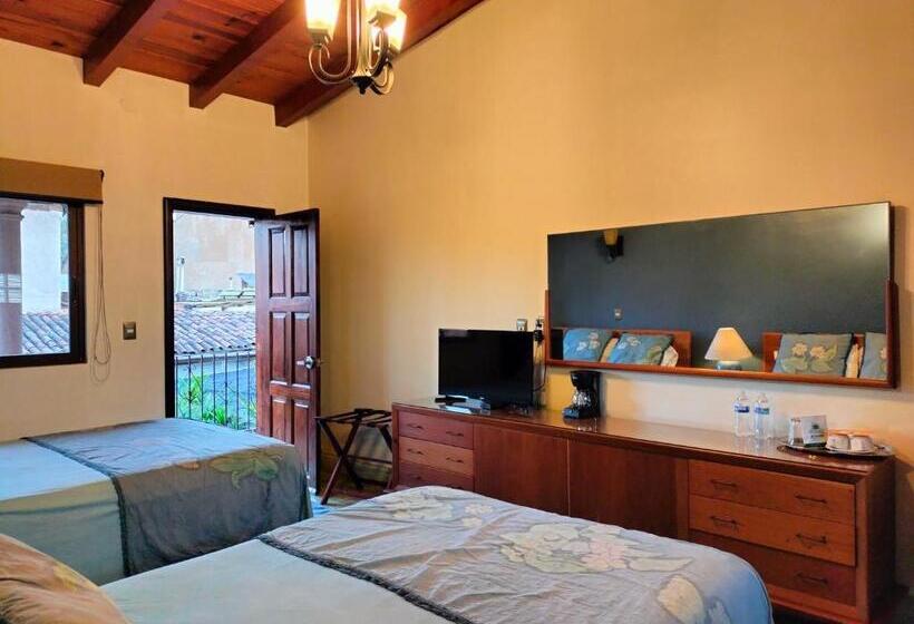 Четырехместный Номер Стандарт, La Casa B & B
