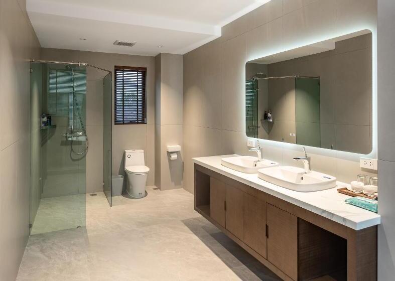 سوییت لوکس, Sun Diego Resort Pool Villa