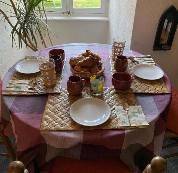 Трехместный Номер Deluxe, Maison D Hôtes De L Ancien Couvent Des Carmes