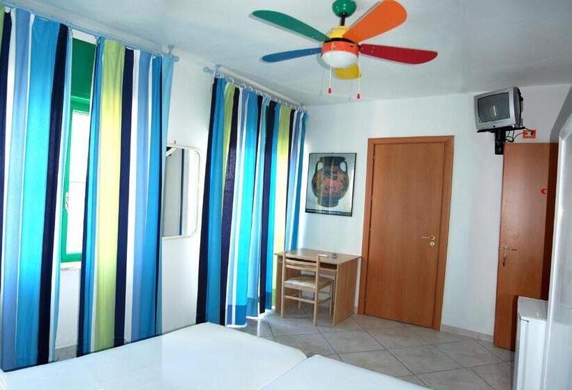 اتاق استاندارد, B&b L'oasi